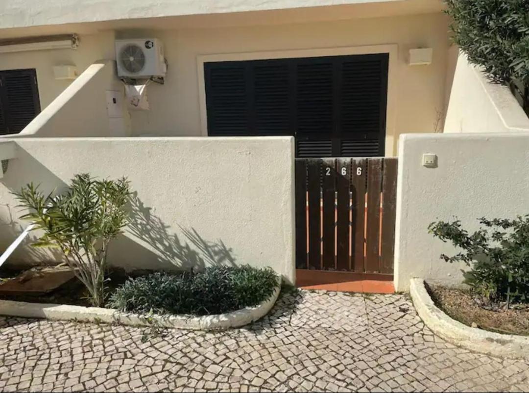 شقة Simpatico Apartamento Com Piscina Em البوفيرا المظهر الخارجي الصورة